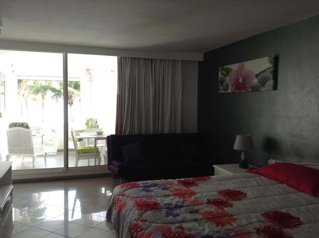 Residence Appartement La Vieille Tour Ле Госие Екстериор снимка