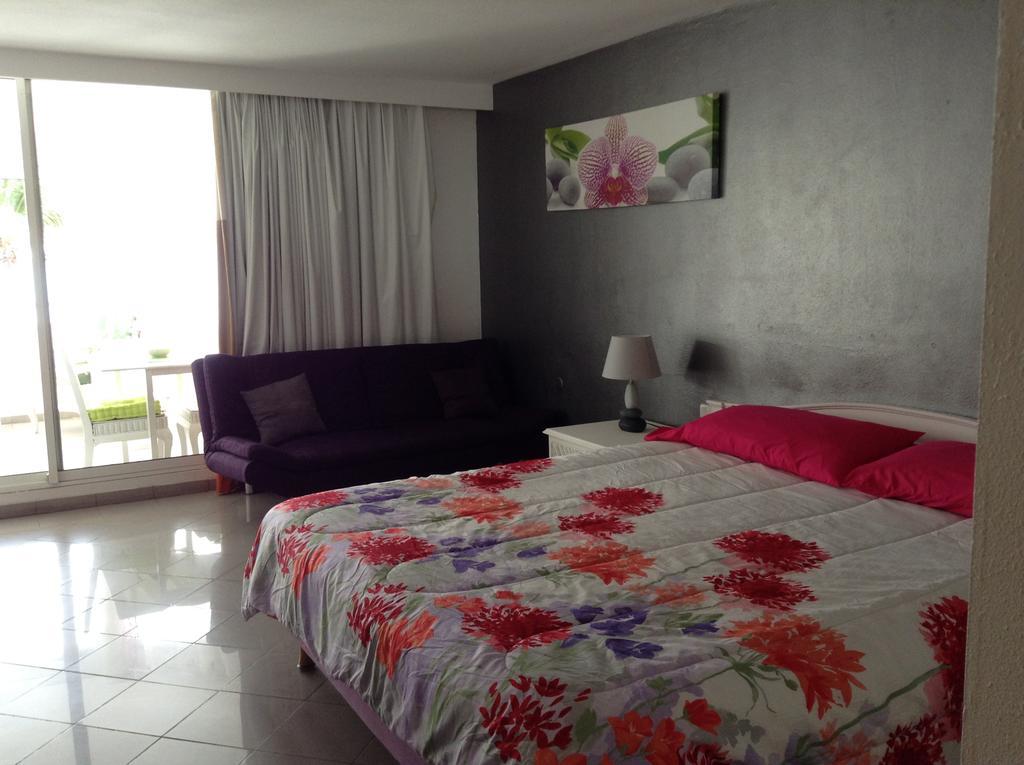 Residence Appartement La Vieille Tour Ле Госие Екстериор снимка